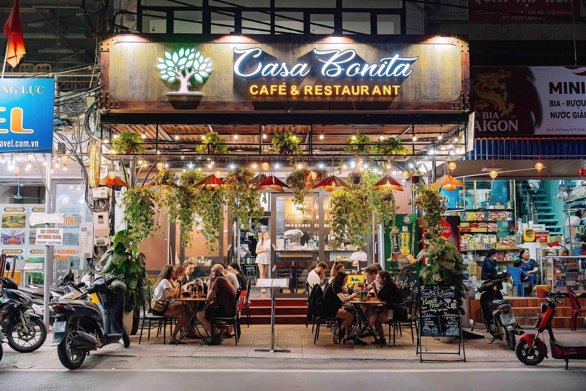 Casa Bonita Hotel カットバ島 エクステリア 写真