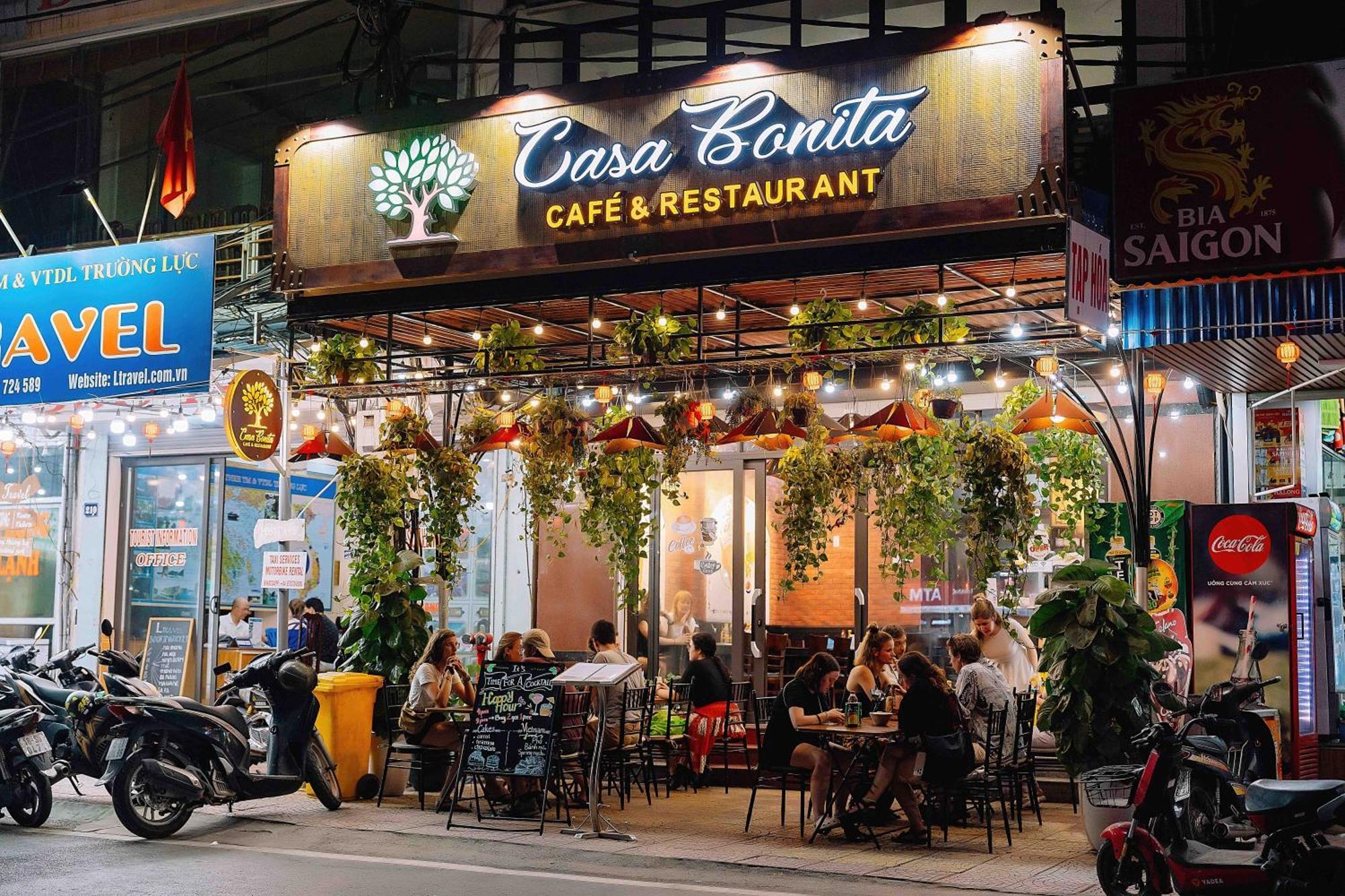 Casa Bonita Hotel カットバ島 エクステリア 写真